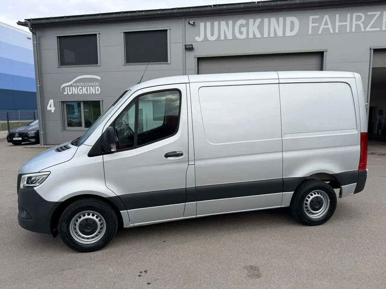 Mercedes-Benz Sprinter 317 CDI Kurz Kastenwagen LED Klima - Van panel: gambar 1 Mercedes-Benz Sprinter 317 CDI Kurz Kastenwagen LED Klima - Van panel: gambar 1
