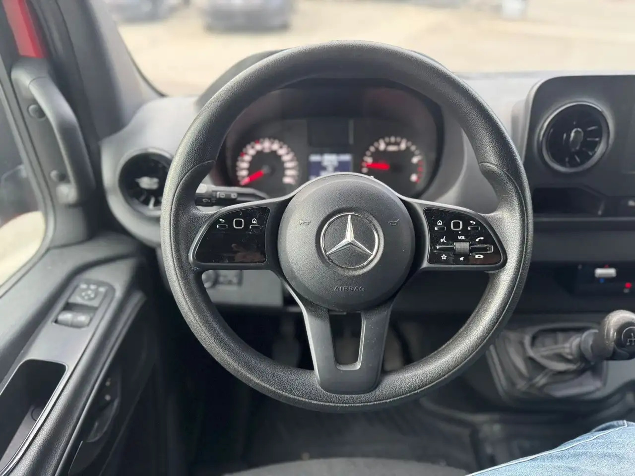 Mercedes-Benz Sprinter 317 CDI Maxi Lang XXL Extralang MBUX - Van panel: gambar 2 Mercedes-Benz Sprinter 317 CDI Maxi Lang XXL Extralang MBUX - Van panel: gambar 2