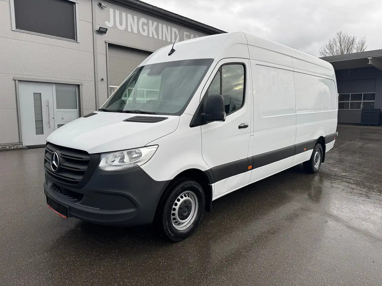 Mercedes-Benz Sprinter 317 Maxi Lang Klima MBUX 3,5t AHK - Van panel: gambar 1 Mercedes-Benz Sprinter 317 Maxi Lang Klima MBUX 3,5t AHK - Van panel: gambar 1