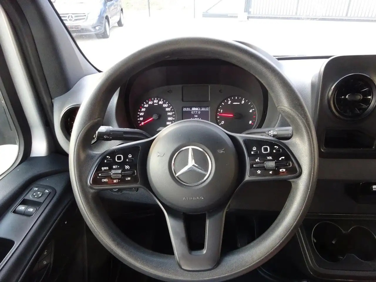 Van jungkit, Van kombi Mercedes-Benz Sprinter 319 CDI DoKa Maxi Kipper AHK 2,8t: gambar 8 Van jungkit, Van kombi Mercedes-Benz Sprinter 319 CDI DoKa Maxi Kipper AHK 2,8t: gambar 8