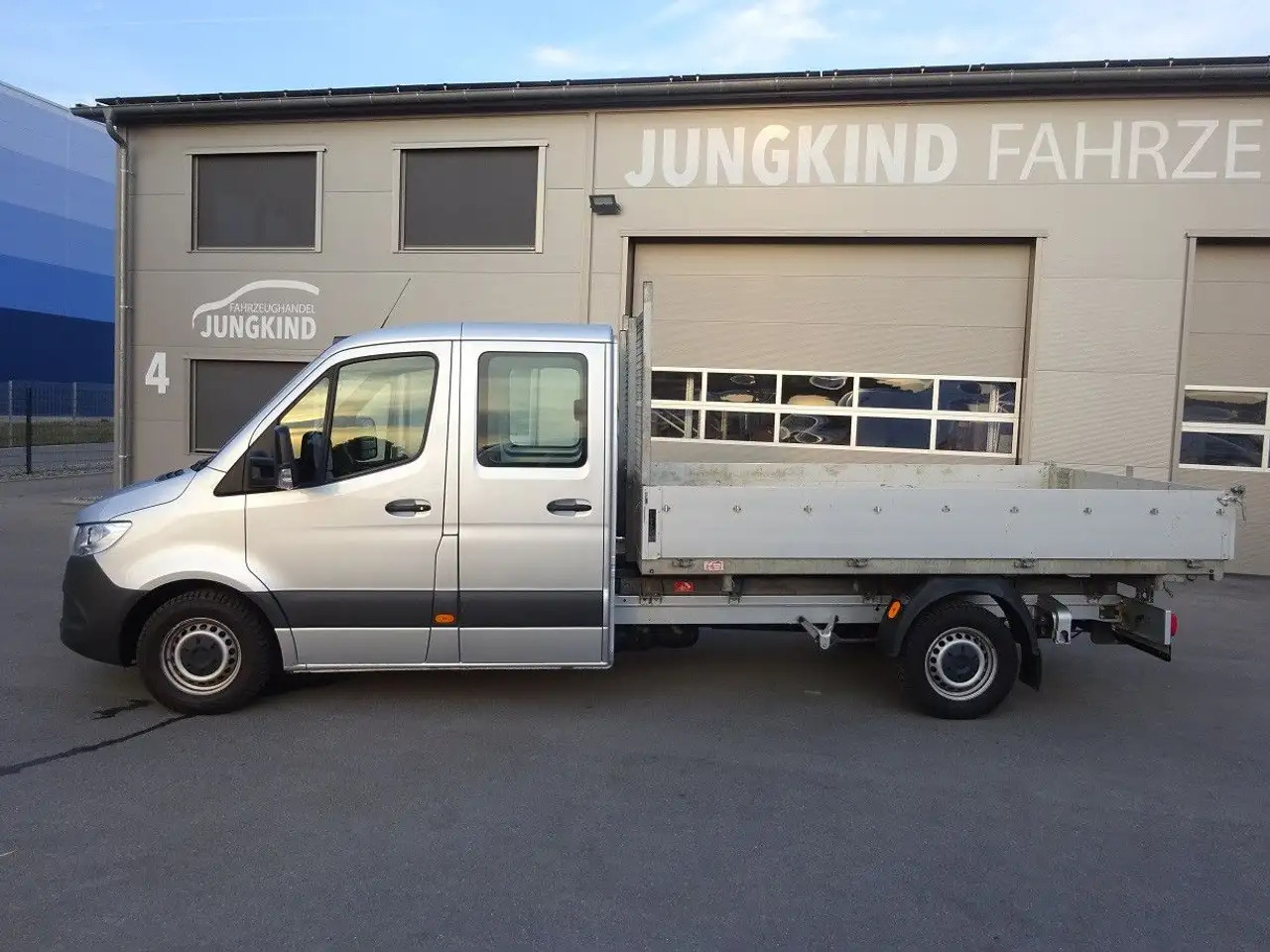 Mercedes-Benz Sprinter 319 CDI DoKa Maxi Kipper AHK 2,8t - Van jungkit, Van kombi: gambar 1 Mercedes-Benz Sprinter 319 CDI DoKa Maxi Kipper AHK 2,8t - Van jungkit, Van kombi: gambar 1