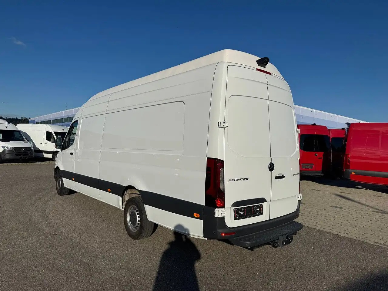 Mercedes-Benz Sprinter 319 CDI Maxi Lang Extralang XXL LED - Van panel: gambar 5 Mercedes-Benz Sprinter 319 CDI Maxi Lang Extralang XXL LED - Van panel: gambar 5