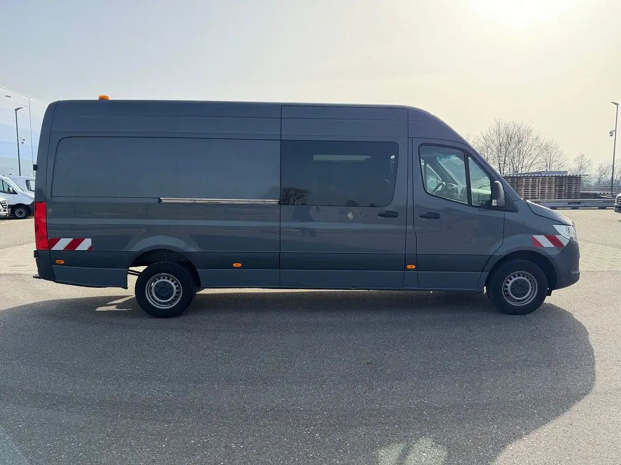 Mercedes-Benz Sprinter 319 CDI Maxi Mixto Lang Hoch Klima AHK - Van panel, Van kombi: gambar 4 Mercedes-Benz Sprinter 319 CDI Maxi Mixto Lang Hoch Klima AHK - Van panel, Van kombi: gambar 4