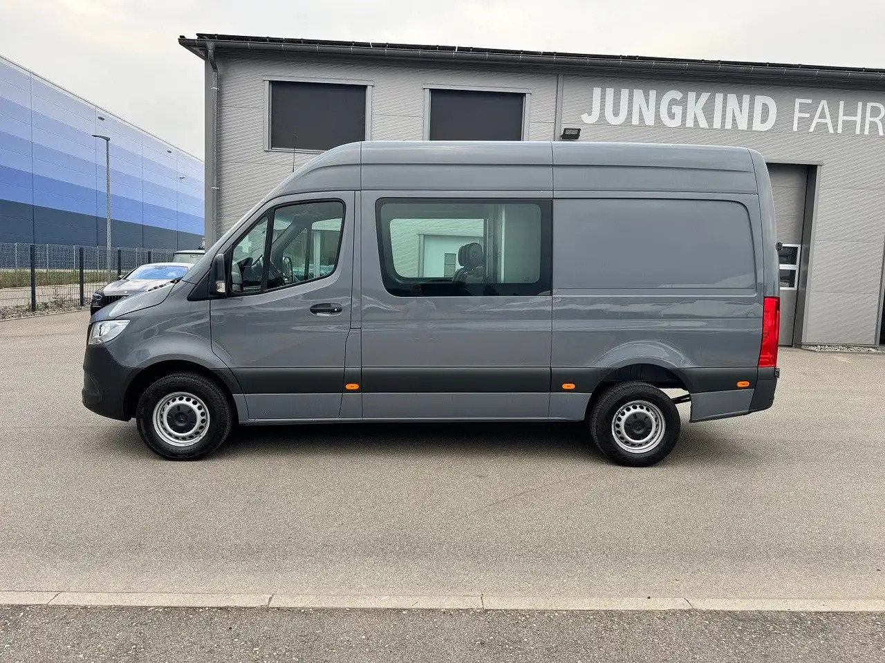 Mercedes-Benz Sprinter 319 CDI Mixto Lang Hoch Klima AHK - Van panel: gambar 3 Mercedes-Benz Sprinter 319 CDI Mixto Lang Hoch Klima AHK - Van panel: gambar 3