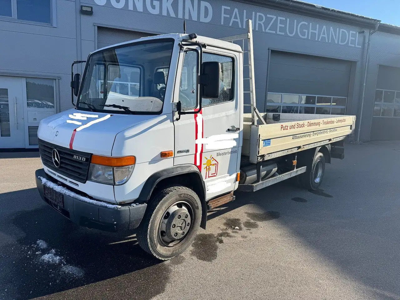 Mercedes-Benz Vario 813D Pritsche Lang AHK - Truk jungkit: gambar 1 Mercedes-Benz Vario 813D Pritsche Lang AHK - Truk jungkit: gambar 1