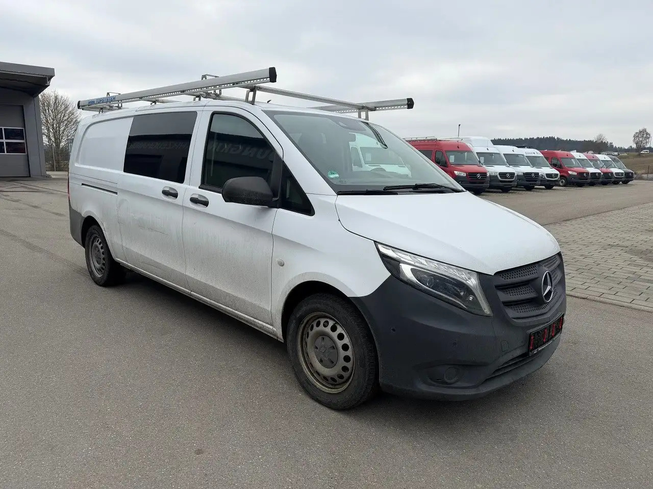Mercedes-Benz Vito 116 CDI Lang Extralang Mixto Allrad Klima - Van panel, Van kombi: gambar 2 Mercedes-Benz Vito 116 CDI Lang Extralang Mixto Allrad Klima - Van panel, Van kombi: gambar 2