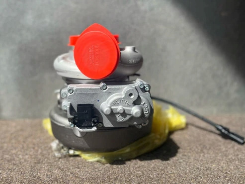 Nowa Turbosprężarka HE300VG DAF EURO 6 POLIFT - Turbo untuk Truk: gambar 3 Nowa Turbosprężarka HE300VG DAF EURO 6 POLIFT - Turbo untuk Truk: gambar 3