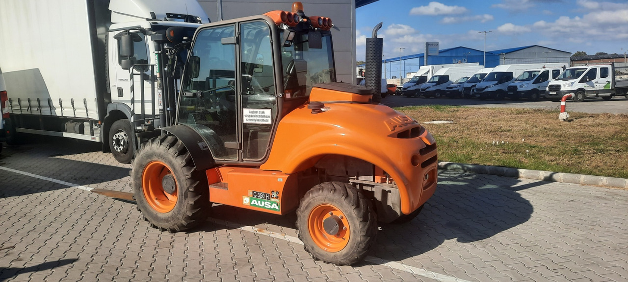 AUSA C350HX 4 Closed Cabin All Wheel Drive - Forklift diesel: gambar 3 AUSA C350HX 4 Closed Cabin All Wheel Drive - Forklift diesel: gambar 3
