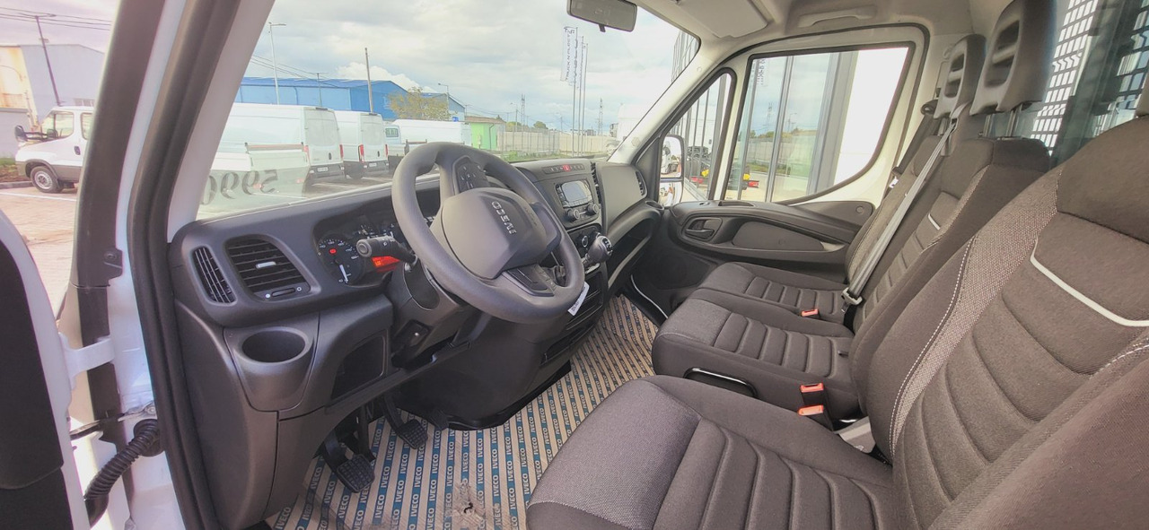 Iveco Daila 35 Daily C 18 H 3450 - Van flatbed: gambar 5 Iveco Daila 35 Daily C 18 H 3450 - Van flatbed: gambar 5