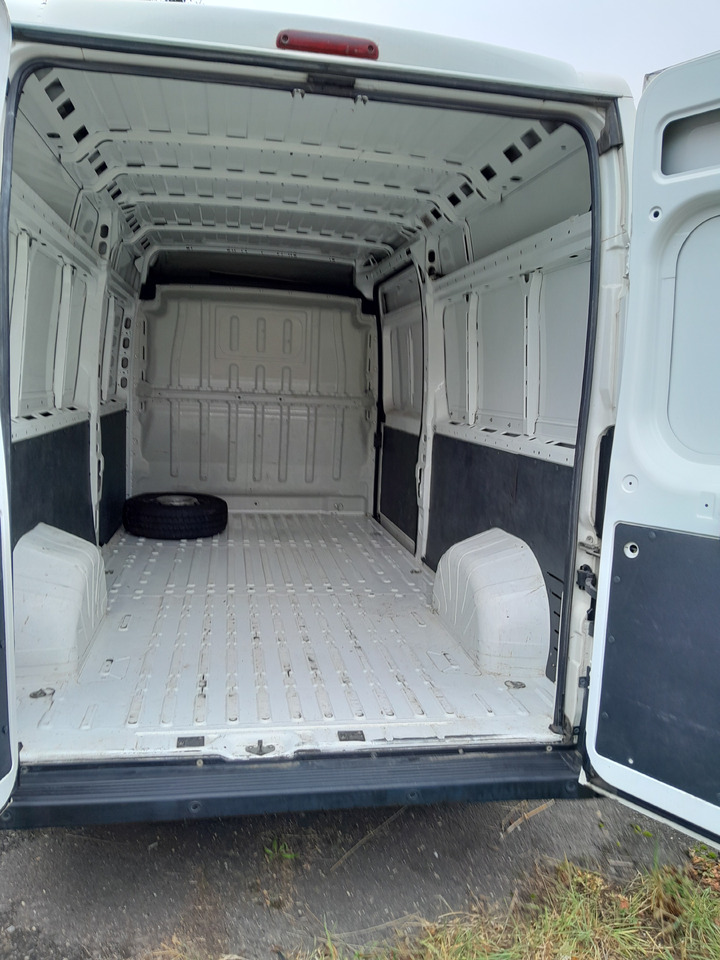 PEUGEOT BOXER 2.2 BlueHDI 350 FT L3H2 Pro - Van box: gambar 5 PEUGEOT BOXER 2.2 BlueHDI 350 FT L3H2 Pro - Van box: gambar 5