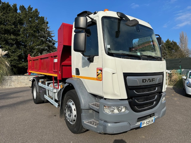 DAF LF 320 - EURO 6 - Truk jungkit: gambar 1 DAF LF 320 - EURO 6 - Truk jungkit: gambar 1