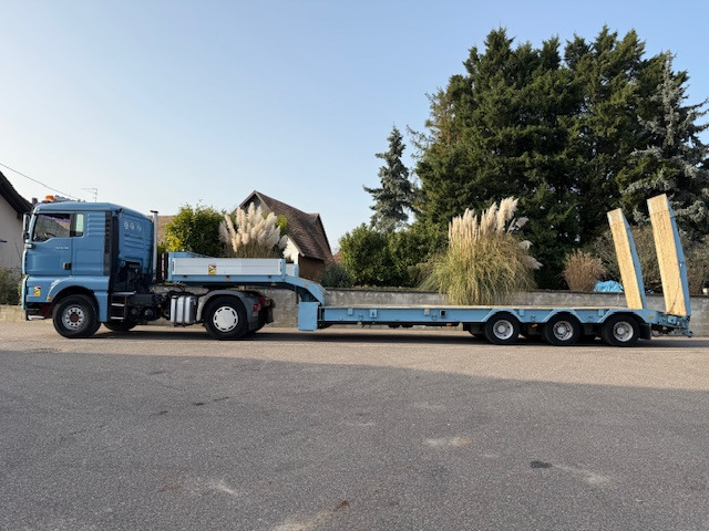 KAISER ROBUSTE PORTE ENGINS - Semi-trailer: gambar 1 KAISER ROBUSTE PORTE ENGINS - Semi-trailer: gambar 1