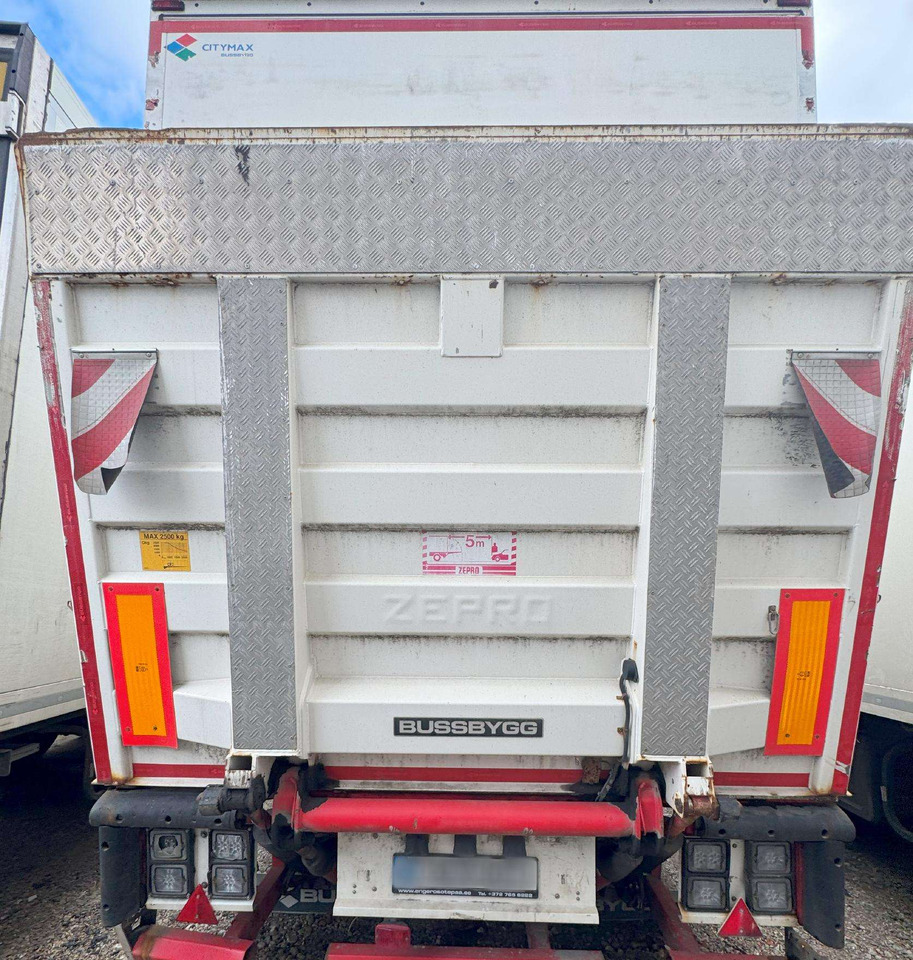 HFR BUSSBYGG KK18 - Semi-trailer berpendingin: gambar 3 HFR BUSSBYGG KK18 - Semi-trailer berpendingin: gambar 3