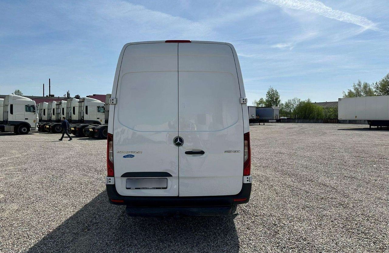 Mercedes-Benz Sprinter - Bus mini, Van penumpang: gambar 5 Mercedes-Benz Sprinter - Bus mini, Van penumpang: gambar 5