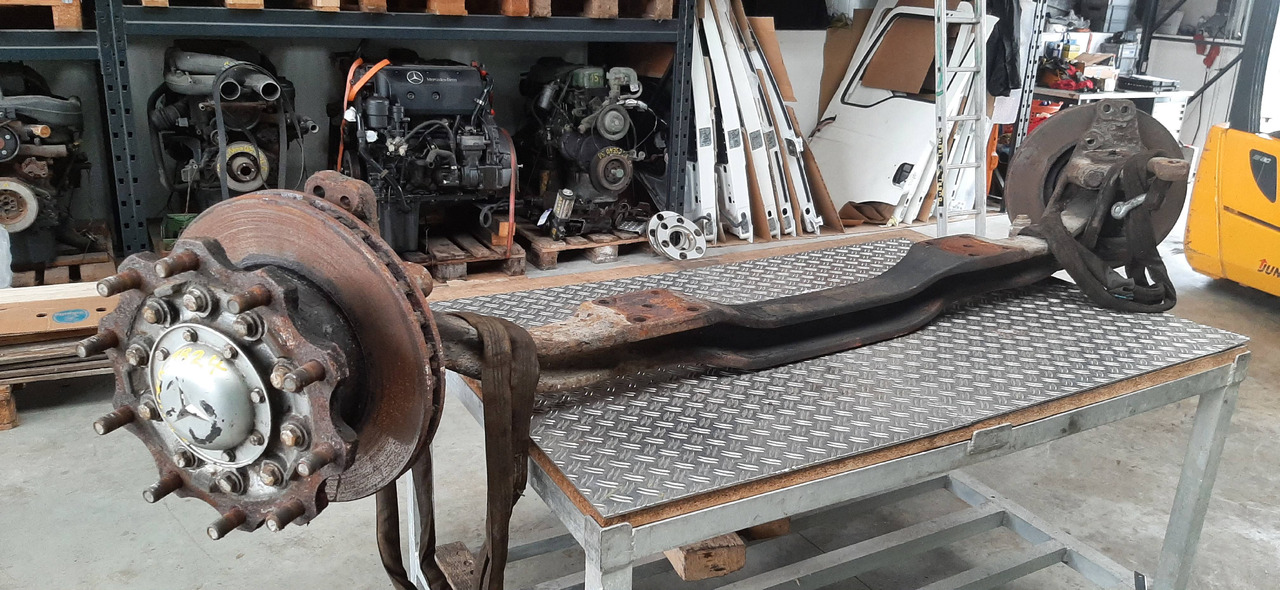 Gebrauchte DB Axor 18.24, Vorderachse, Artikel - Nr. : 81.99999 - 9999 - As roda depan untuk Truk: gambar 4 Gebrauchte DB Axor 18.24, Vorderachse, Artikel - Nr. : 81.99999 - 9999 - As roda depan untuk Truk: gambar 4