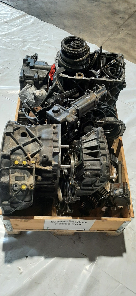 Gebrauchte MAN TGA 18.430 ZR Getriebeteile, Baujahr 2005, Artikel - Nr. : 81.99999 - 9999 - Gearbox dan bagiannya untuk Truk: gambar 2 Gebrauchte MAN TGA 18.430 ZR Getriebeteile, Baujahr 2005, Artikel - Nr. : 81.99999 - 9999 - Gearbox dan bagiannya untuk Truk: gambar 2