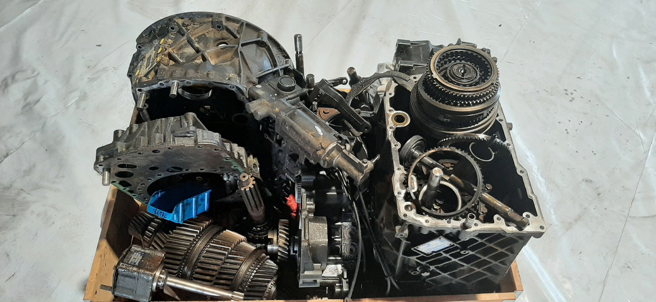 Gebrauchte MAN TGA 18.430 ZR Getriebeteile, Baujahr 2005, Artikel - Nr. : 81.99999 - 9999 - Gearbox dan bagiannya untuk Truk: gambar 5 Gebrauchte MAN TGA 18.430 ZR Getriebeteile, Baujahr 2005, Artikel - Nr. : 81.99999 - 9999 - Gearbox dan bagiannya untuk Truk: gambar 5