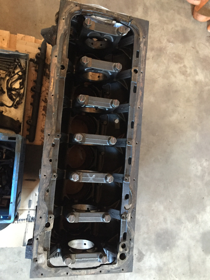 Gebrauchter Motorblock MAN TGA 19.440, Euro 4, Typ : D 2066 LF 31, Artikel - Nr. : 51.01102 - 6432 - Blok silinder untuk Truk: gambar 4 Gebrauchter Motorblock MAN TGA 19.440, Euro 4, Typ : D 2066 LF 31, Artikel - Nr. : 51.01102 - 6432 - Blok silinder untuk Truk: gambar 4