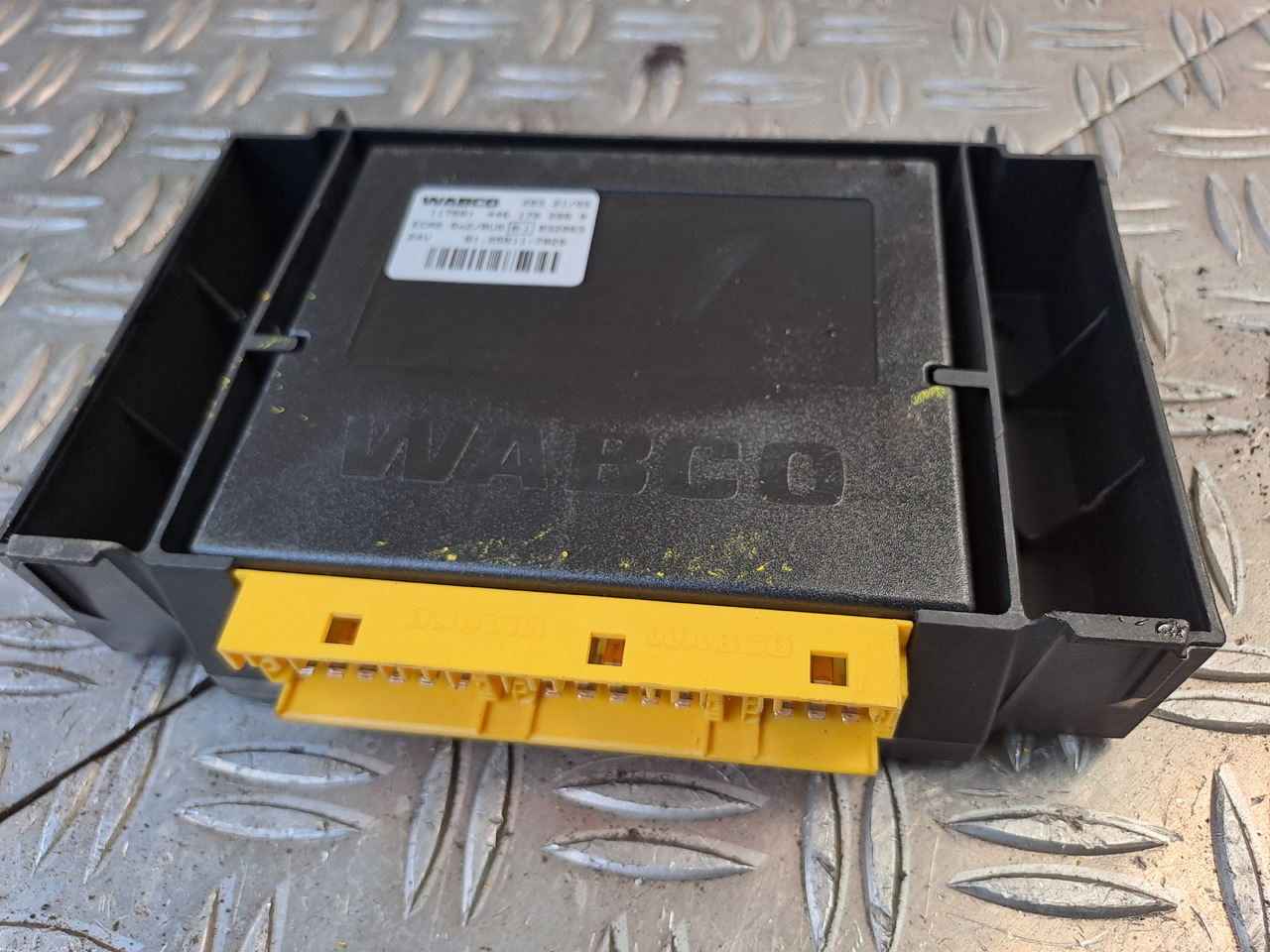 Gebrauchtes MAN TGX 26.440 Steuergerät ECAS Luftfederung, Artikel - Nr.: 81.25811 - 7020 - ECU untuk Truk: gambar 2 Gebrauchtes MAN TGX 26.440 Steuergerät ECAS Luftfederung, Artikel - Nr.: 81.25811 - 7020 - ECU untuk Truk: gambar 2