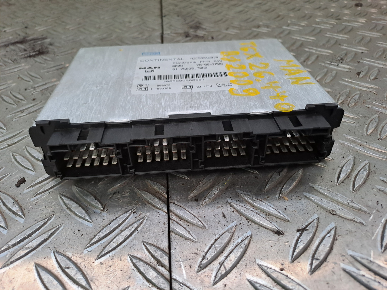 Gebrauchtes MAN TGX 26.440 Steuergerät Fahrzeugführungs - Rechner, Artikel - Nr. : 81.25805 - 7088 - ECU untuk Truk: gambar 3 Gebrauchtes MAN TGX 26.440 Steuergerät Fahrzeugführungs - Rechner, Artikel - Nr. : 81.25805 - 7088 - ECU untuk Truk: gambar 3