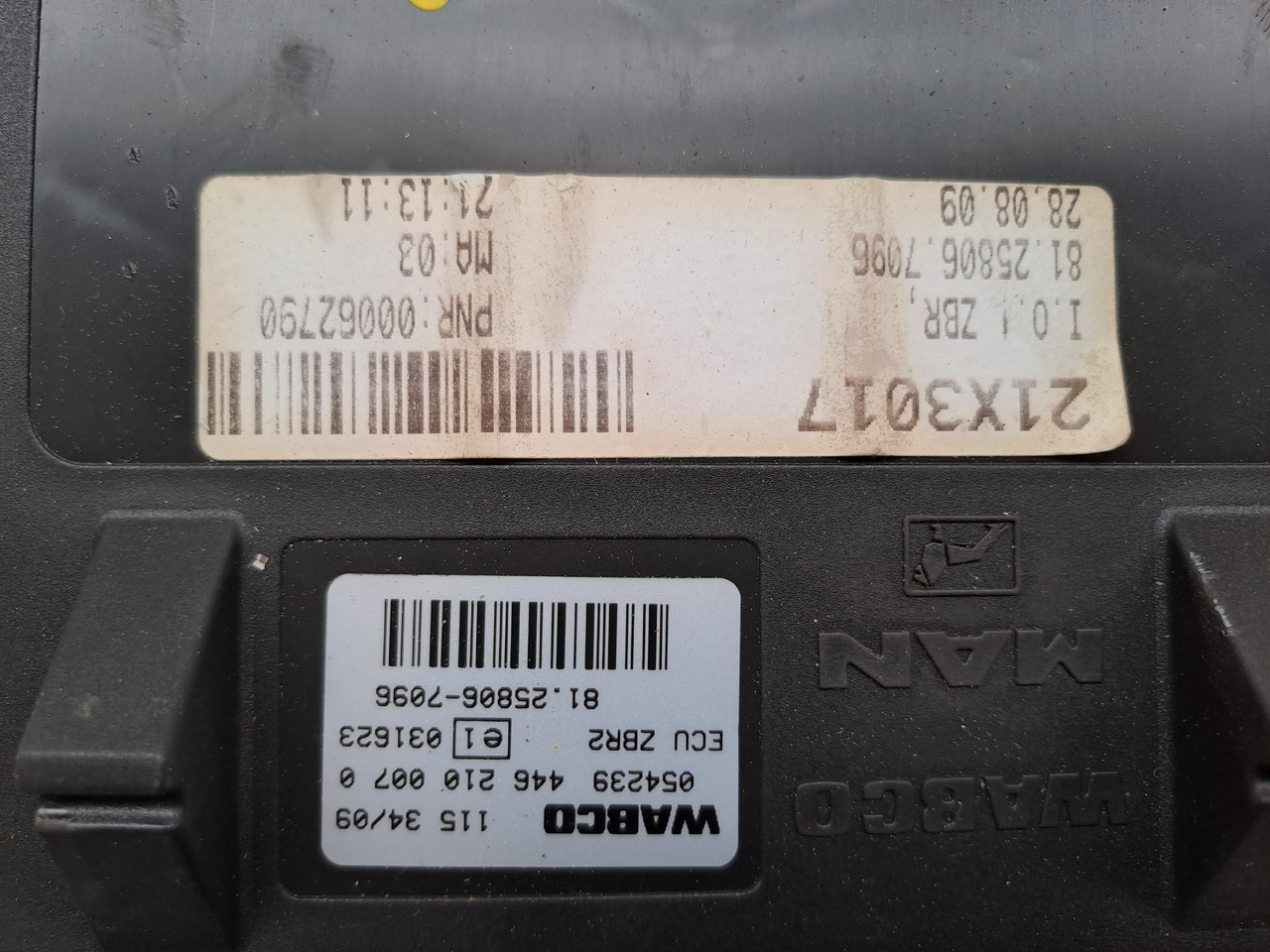 Gebrauchtes MAN TGX 26.440 Steuergerät zentraler Bordrechner, Artikel - Nr. : 81.25806 - 7096 - ECU untuk Truk: gambar 1 Gebrauchtes MAN TGX 26.440 Steuergerät zentraler Bordrechner, Artikel - Nr. : 81.25806 - 7096 - ECU untuk Truk: gambar 1