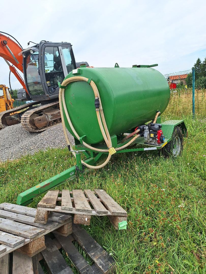 2500 litara - Trailer pertanian: gambar 2 2500 litara - Trailer pertanian: gambar 2