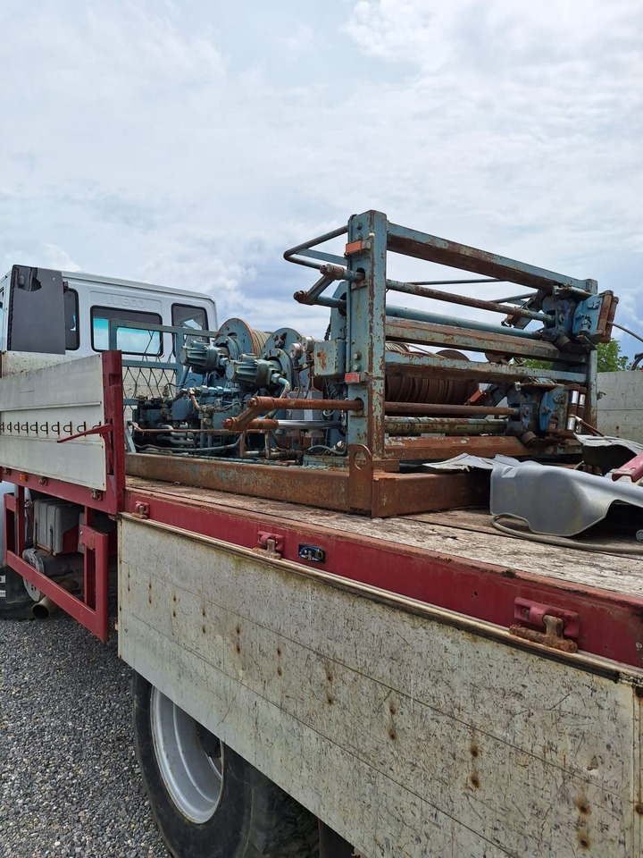 IVECO 95E21, 1998 god. - Truk flatbed: gambar 4 IVECO 95E21, 1998 god. - Truk flatbed: gambar 4