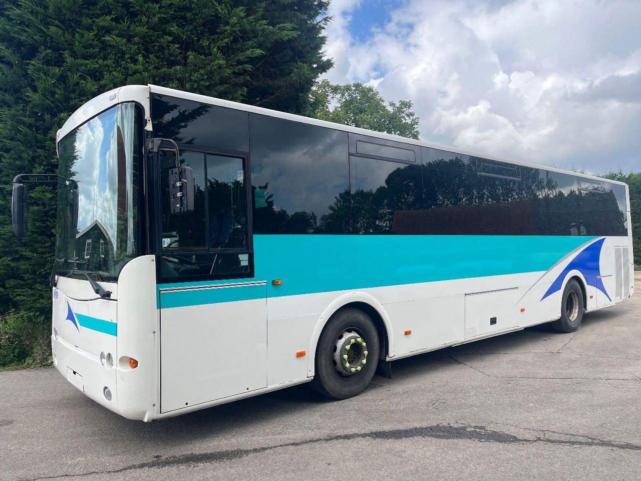 MAN A91 - Bus pariwisata: gambar 1 MAN A91 - Bus pariwisata: gambar 1