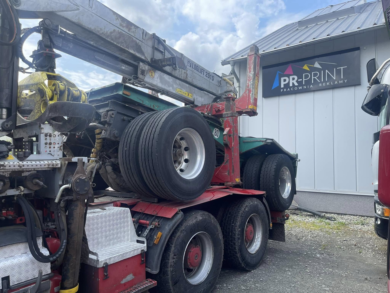 HUTTNER - Truk logging, Truk derek: gambar 5 HUTTNER - Truk logging, Truk derek: gambar 5