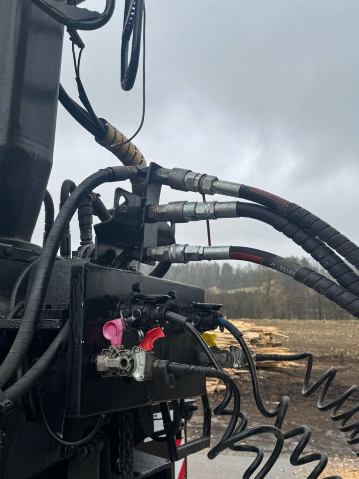 NACZEPA Z DŹWIGIEM DO DREWNA - Semi-trailer pengangkut kayu: gambar 5 NACZEPA Z DŹWIGIEM DO DREWNA - Semi-trailer pengangkut kayu: gambar 5