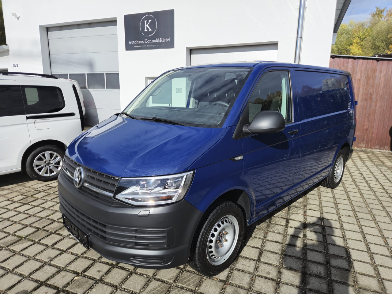 VOLKSWAGEN T6 Transporter Kasten-Kombi 4Motion/Navi/LED - Van panel: gambar 1 VOLKSWAGEN T6 Transporter Kasten-Kombi 4Motion/Navi/LED - Van panel: gambar 1