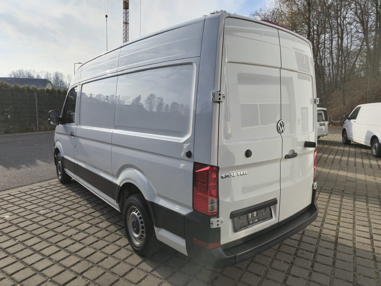 Volkswagen rafter Kasten 30 mittellang Hochdach /Klima/PDC - Van kecil: gambar 5 Volkswagen rafter Kasten 30 mittellang Hochdach /Klima/PDC - Van kecil: gambar 5