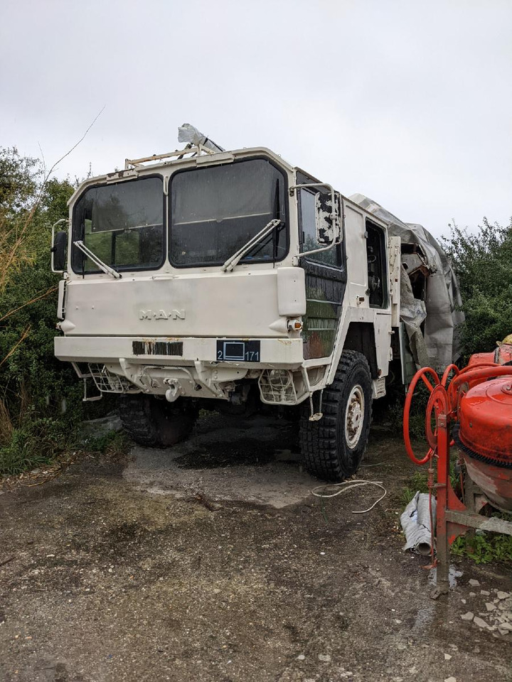 MAN Kat 1, 4x4 - Truk flatbed: gambar 5 MAN Kat 1, 4x4 - Truk flatbed: gambar 5