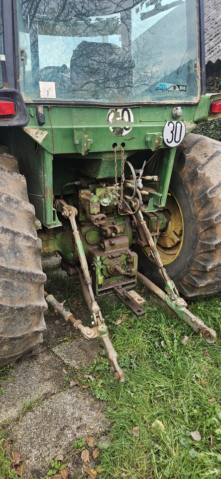 JOHN DEERE 4430 - Traktor: gambar 2 JOHN DEERE 4430 - Traktor: gambar 2