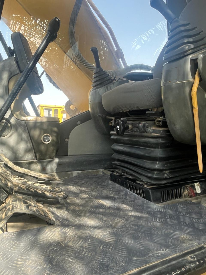 Leasing CATERPILLAR 325DL CATERPILLAR 325DL: gambar 7 Leasing CATERPILLAR 325DL CATERPILLAR 325DL: gambar 7