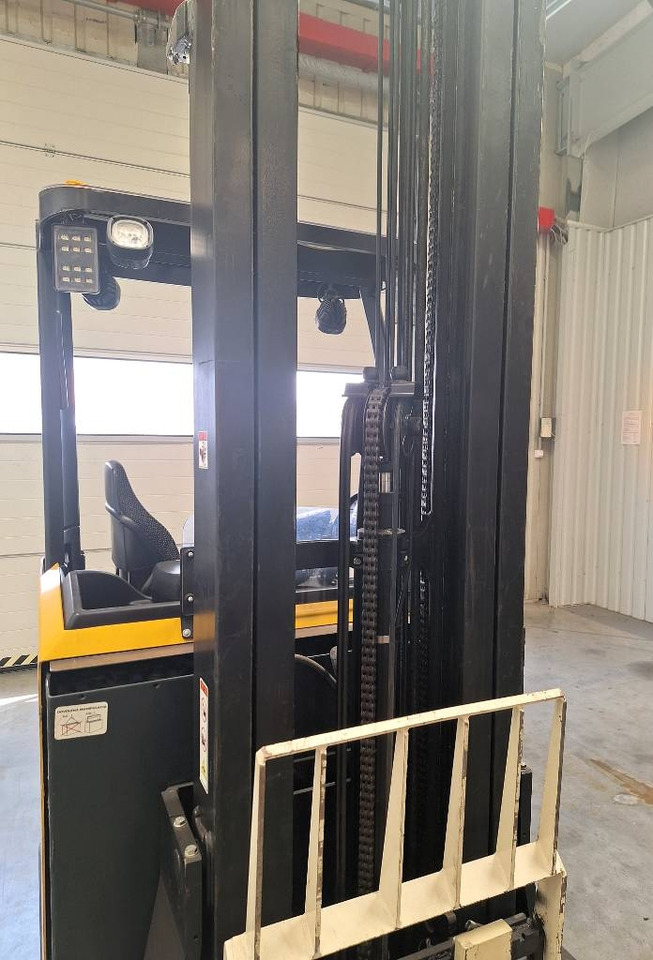 Yale MR 14 - Jangkauan truk: gambar 4 Yale MR 14 - Jangkauan truk: gambar 4