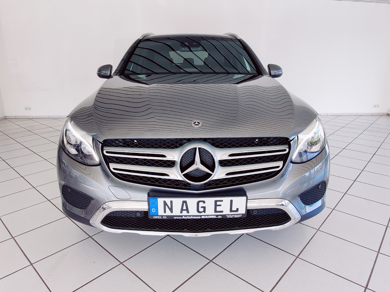 Mercedes-Benz GLC 220 d 4Matic AHK Navi RüKam SHZ - Mobil SUV: gambar 4 Mercedes-Benz GLC 220 d 4Matic AHK Navi RüKam SHZ - Mobil SUV: gambar 4