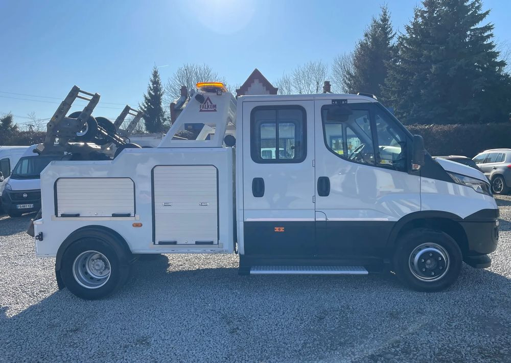 Iveco Daily 70C17 Pomoc drogowa Holownik 2017r - Mobil derek: gambar 4 Iveco Daily 70C17 Pomoc drogowa Holownik 2017r - Mobil derek: gambar 4