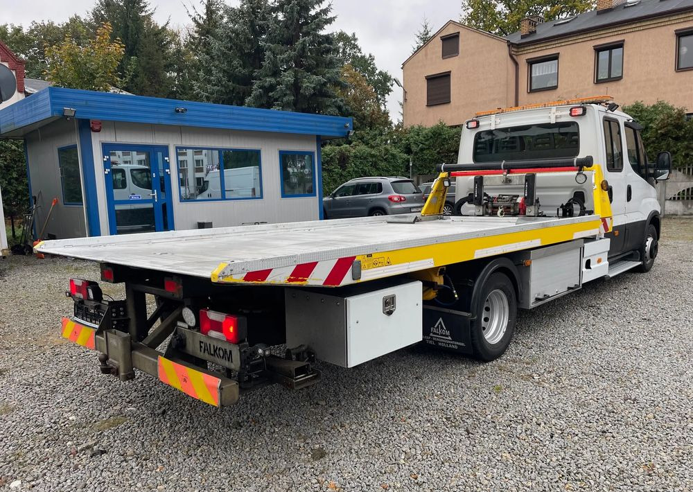 Iveco Daily 70C18 Pomoc drogowa Laweta 2017r - Mobil derek: gambar 5 Iveco Daily 70C18 Pomoc drogowa Laweta 2017r - Mobil derek: gambar 5