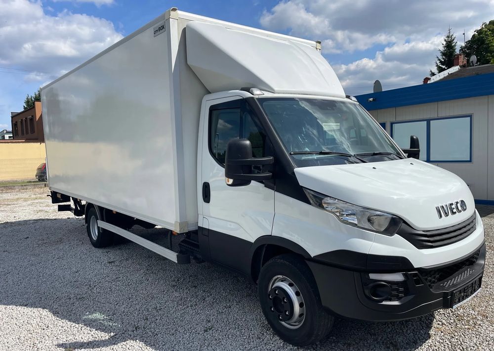 Iveco Daily 72c18 Kontener winda 2017r - Truk box: gambar 3 Iveco Daily 72c18 Kontener winda 2017r - Truk box: gambar 3