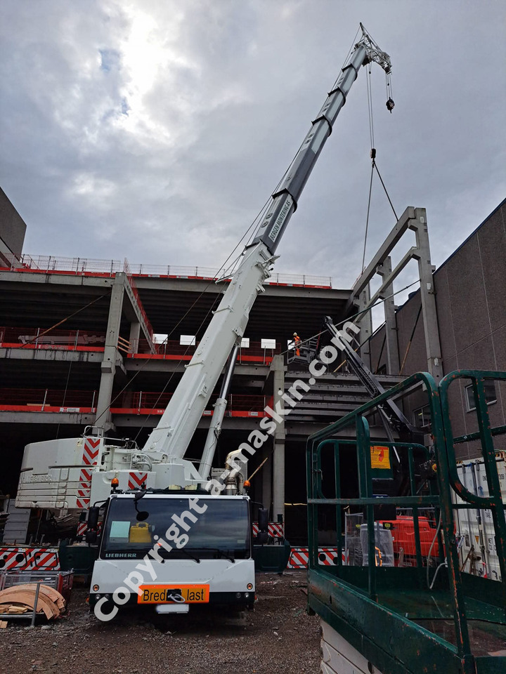 Liebherr LTM 1250-5.1. AS NEW!!! - Derek semua medan: gambar 3 Liebherr LTM 1250-5.1. AS NEW!!! - Derek semua medan: gambar 3