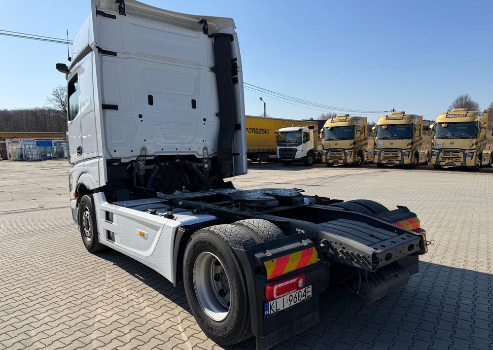 Mercedes-Benz ACTROS 1851 / GIGASPACE / RETAREDER OLEJOWY / KLIMATYZACJA POSTOJOWA / FULL / - Tractor head: gambar 4 Mercedes-Benz ACTROS 1851 / GIGASPACE / RETAREDER OLEJOWY / KLIMATYZACJA POSTOJOWA / FULL / - Tractor head: gambar 4