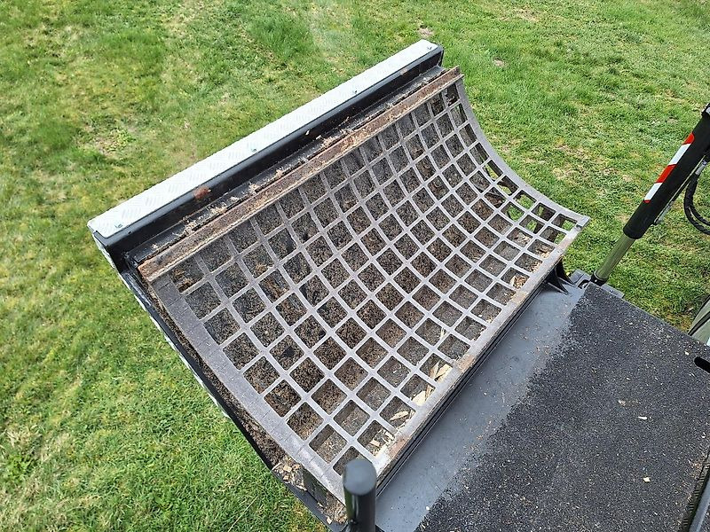 Wüst Hacker SMC 812 PTO - Pemotong kayu: gambar 5 Wüst Hacker SMC 812 PTO - Pemotong kayu: gambar 5