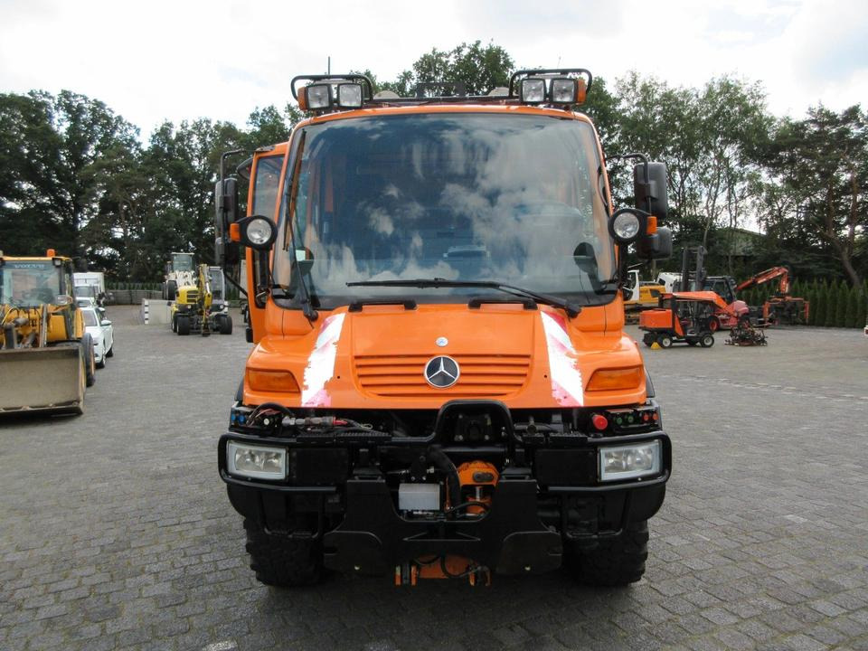 Unimog U 400, DSK., Langer Radstand, Klima - Truk jungkit: gambar 3 Unimog U 400, DSK., Langer Radstand, Klima - Truk jungkit: gambar 3