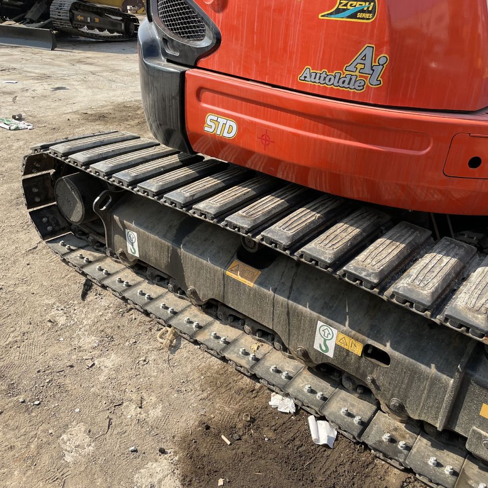 KUBOTA U40-3 - Ekskavator mini: gambar 5 KUBOTA U40-3 - Ekskavator mini: gambar 5