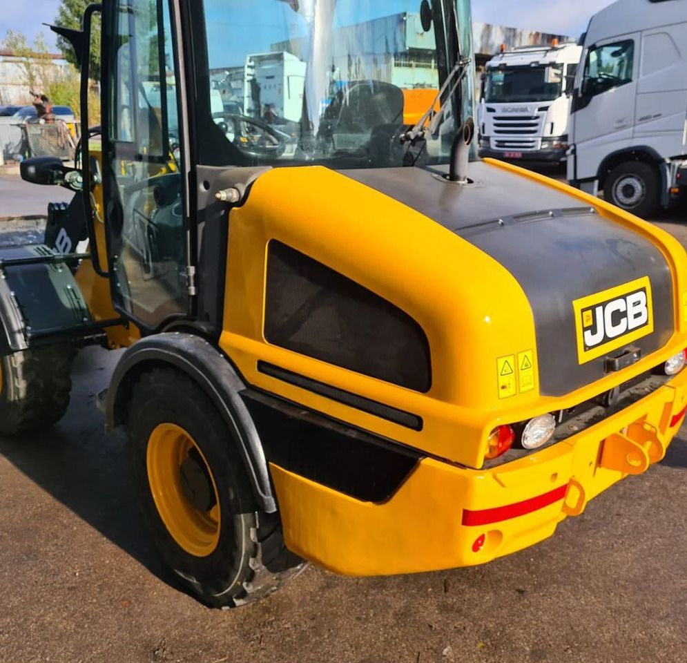 Leasing JCB 407 JCB 407: gambar 16