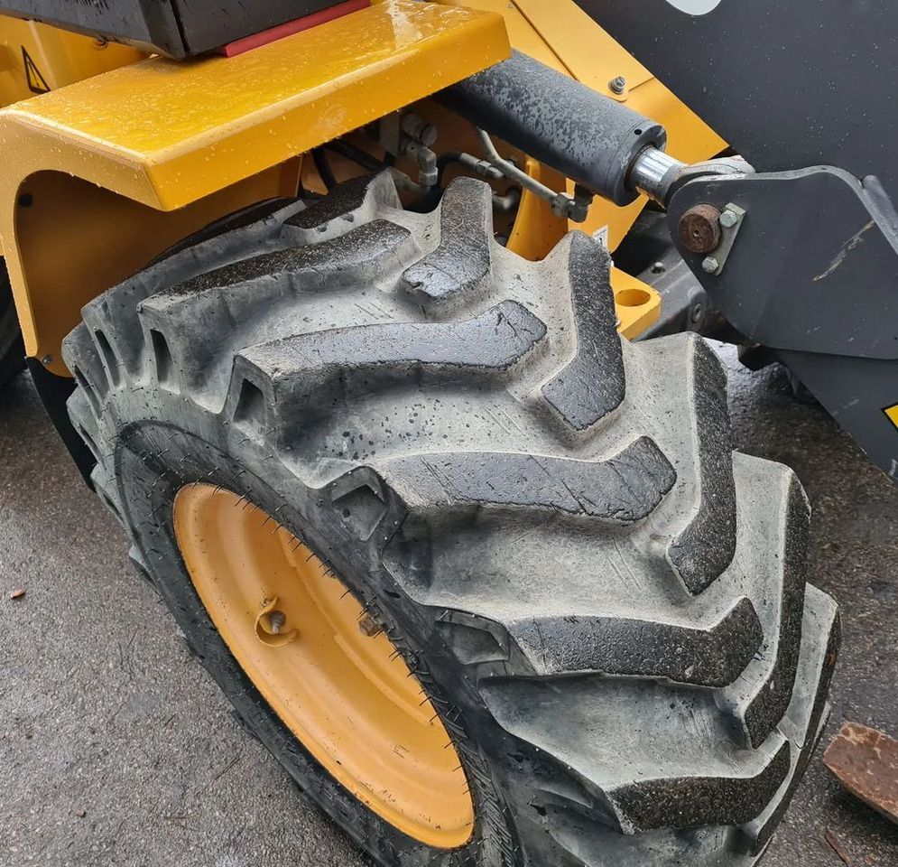 Volvo L 35 G - Wheel loader: gambar 5 Volvo L 35 G - Wheel loader: gambar 5