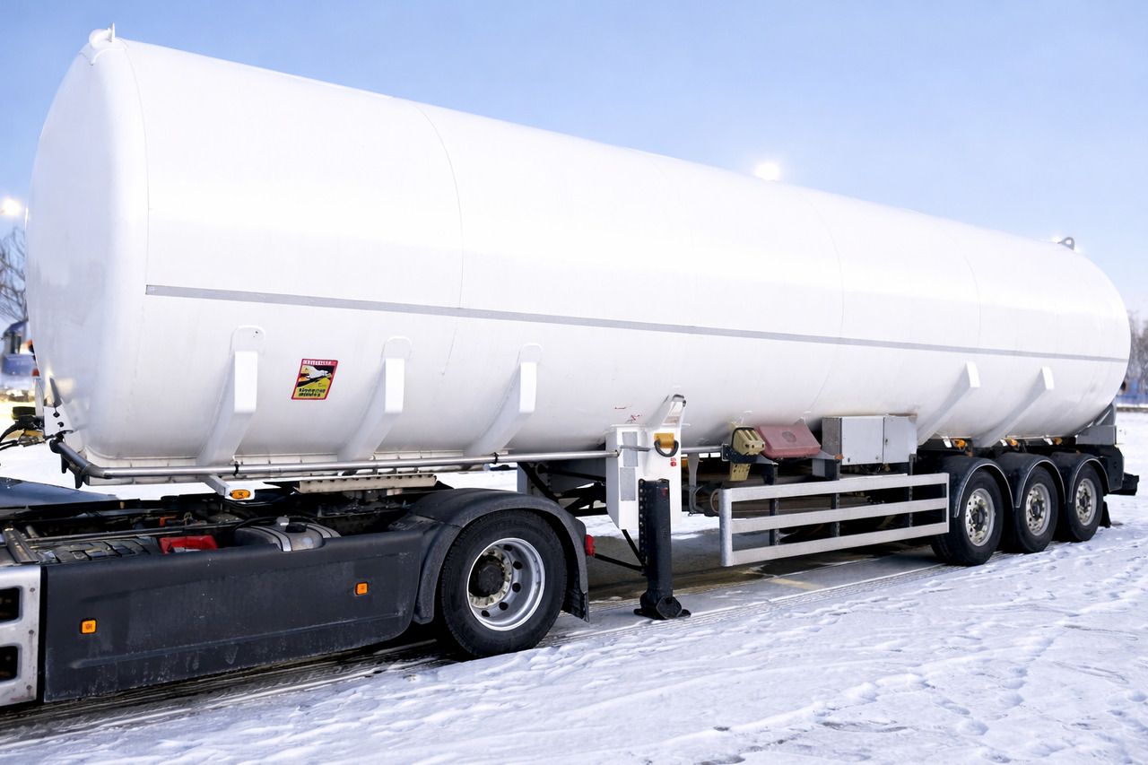 CAZGIR OTC 013 - Semi-trailer tangki: gambar 1 CAZGIR OTC 013 - Semi-trailer tangki: gambar 1