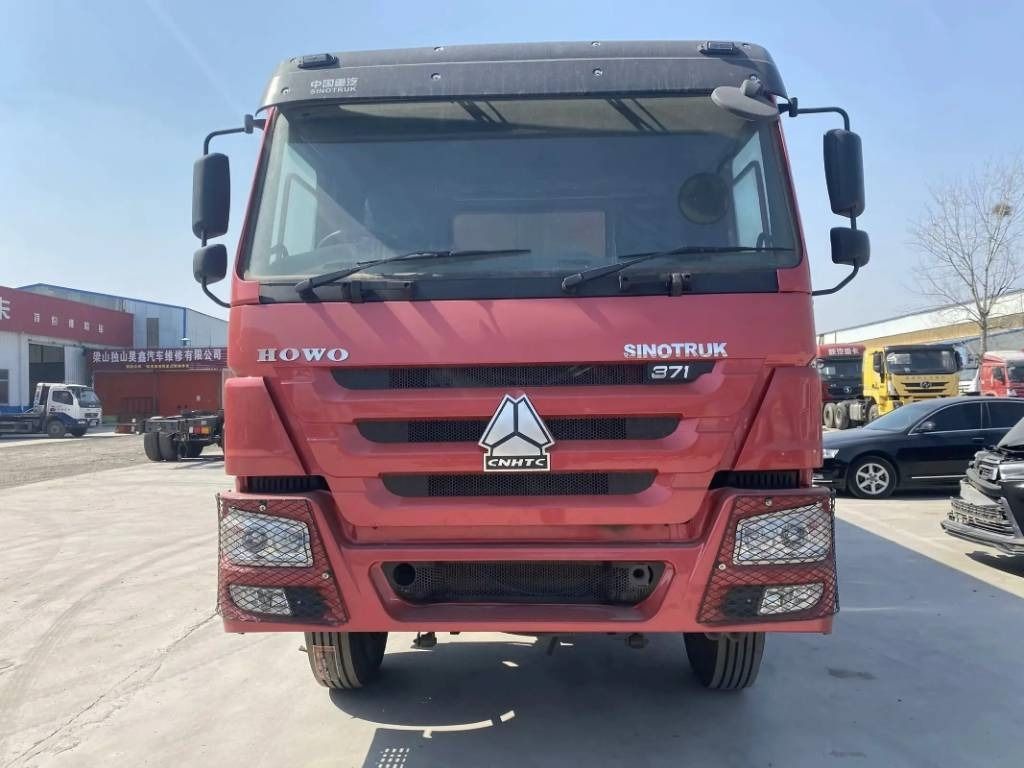 Howo 371 - Truk jungkit: gambar 2 Howo 371 - Truk jungkit: gambar 2