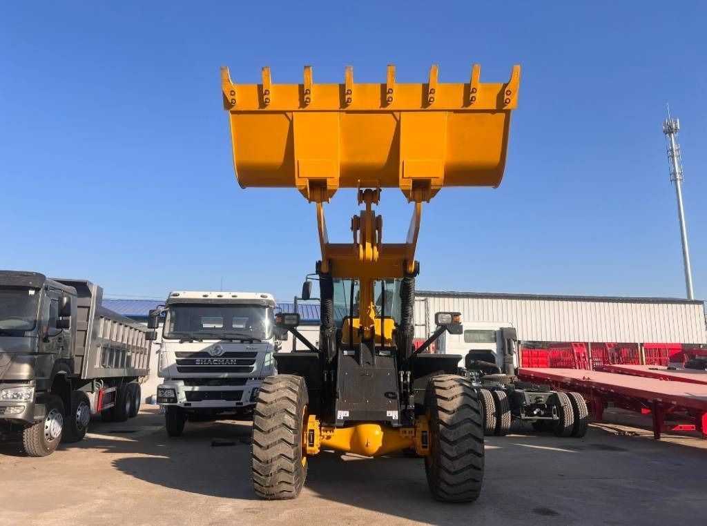 SDLG LG 956 L - Wheel loader: gambar 2 SDLG LG 956 L - Wheel loader: gambar 2